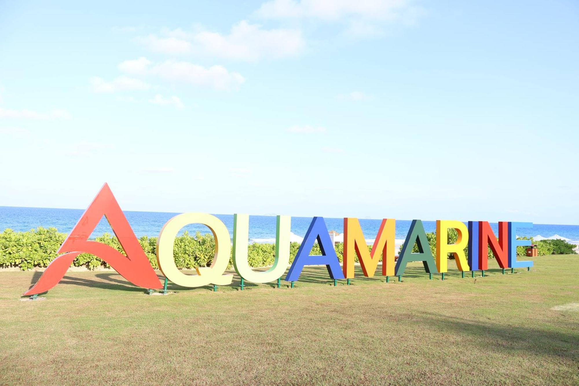 Aquamarine Beachfront Resort & Spa Кам Ран Екстериор снимка