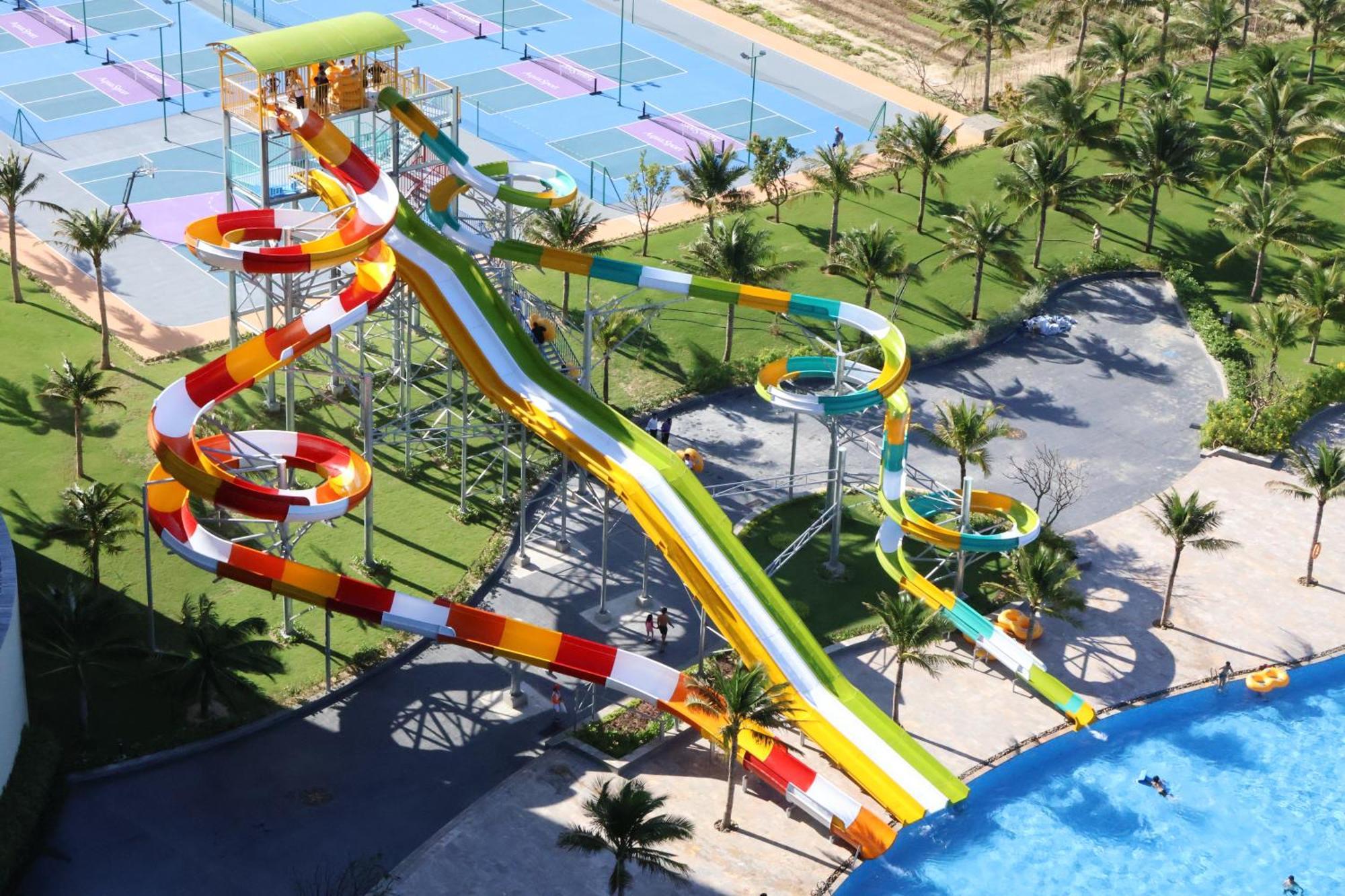 Aquamarine Beachfront Resort & Spa Кам Ран Екстериор снимка