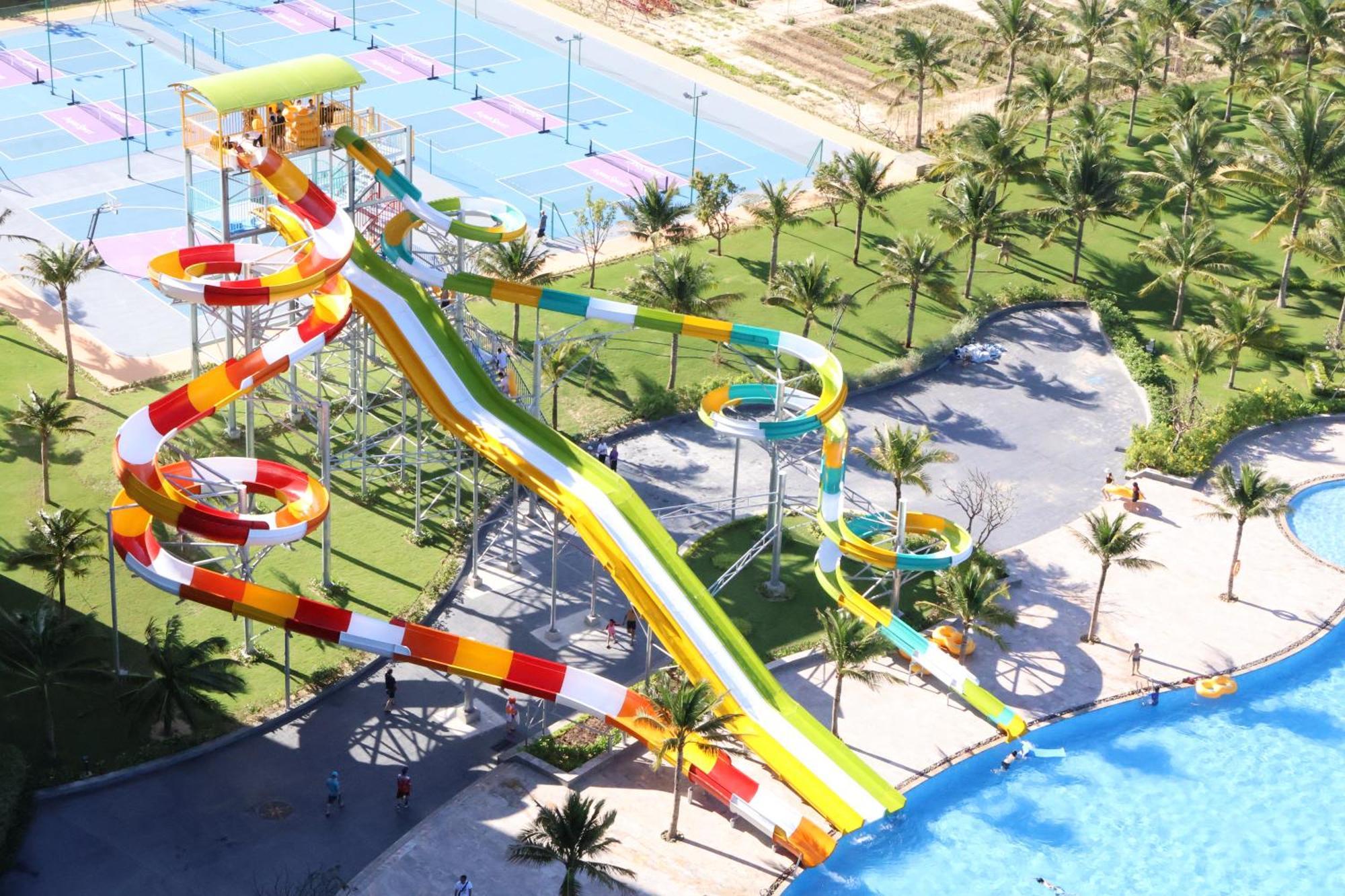 Aquamarine Beachfront Resort & Spa Кам Ран Екстериор снимка